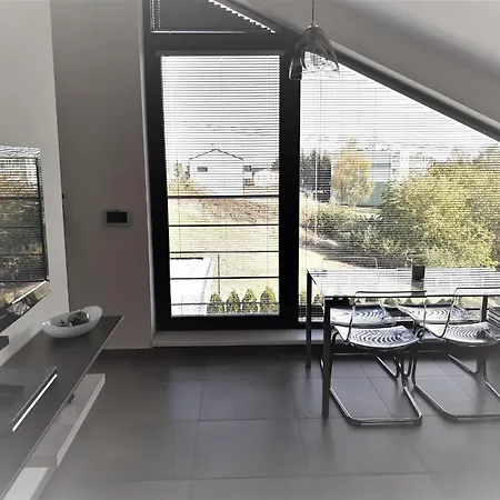 בית נופש In Kladno With Private Pool לאני