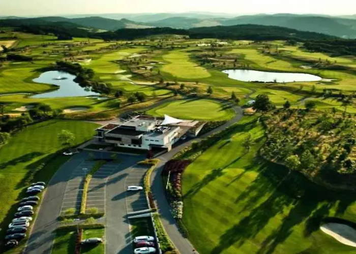 In Kladno With Private Pool Holiday home *